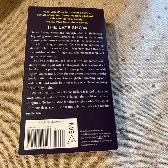 🔥📖Books 4/$10🔥 - Picture 2 of 3